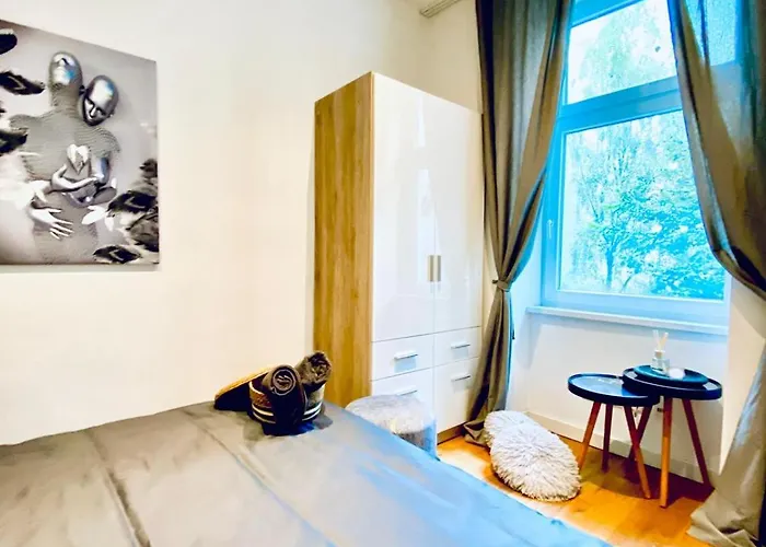 Elegant 2br With Balcony Near Millennium Appartamento *