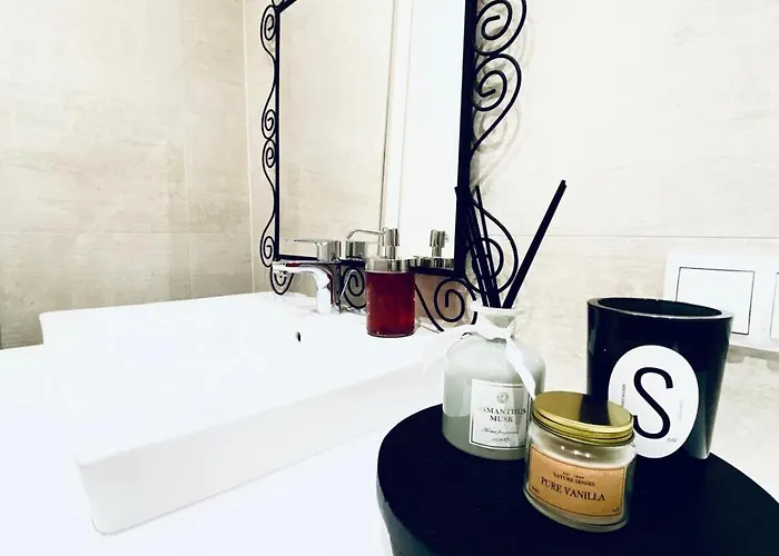 Elegant 2br With Balcony Near Millennium Appartamento *