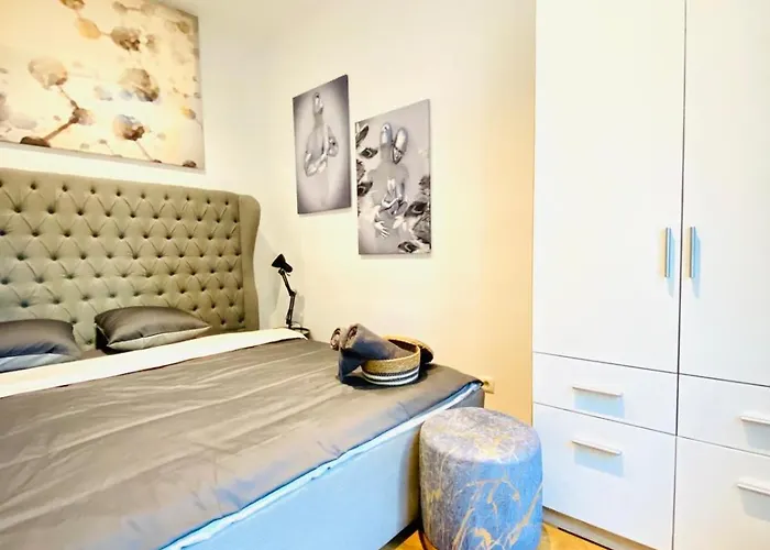 Appartamento Elegant 2br With Balcony Near Millennium Vienna