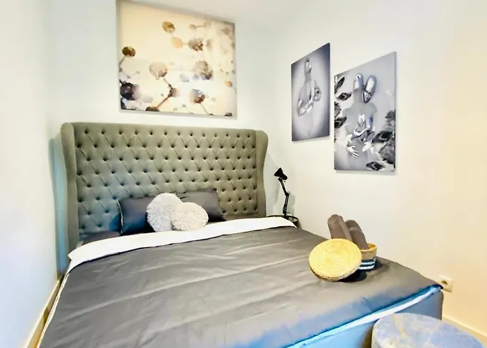 Elegant 2br With Balcony Near Millennium Appartamento *